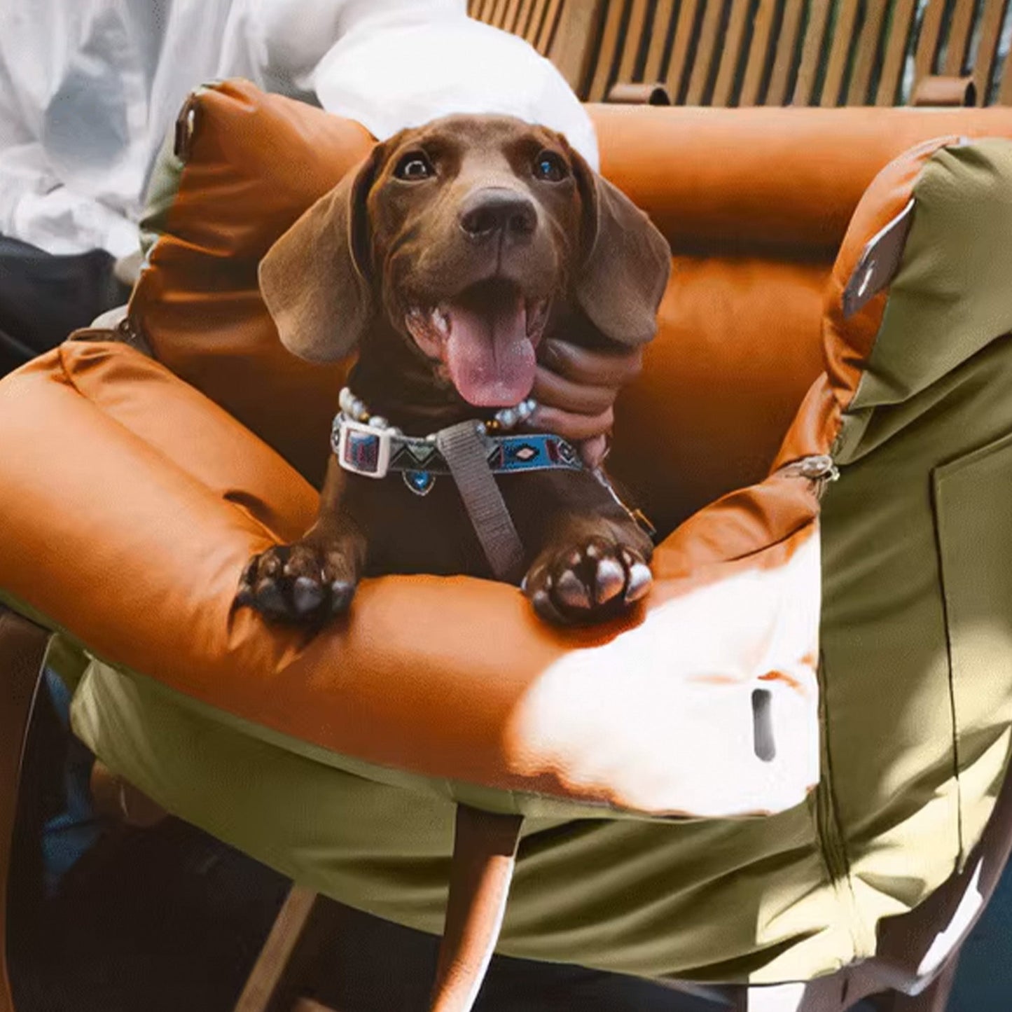 Faux-Leder Hunde Booster Bett – Stylisch, Sicher und Bequem | Brehn