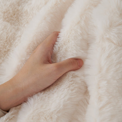 Luxe Ripple Faux Fur Sofa Cover - Modern, Stylisch & Langlebig Sofa Schutz | Brehn