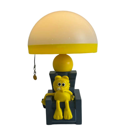 Tischlampe Katze im Liegestuhl, Cartoon