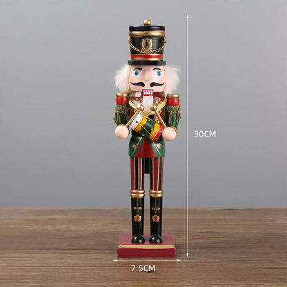 Dekorative Nussknacker-Soldatenfigur aus Kiefernholz