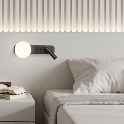 Wandleuchte mit zwei Lichtquellen für das Schlafzimmer