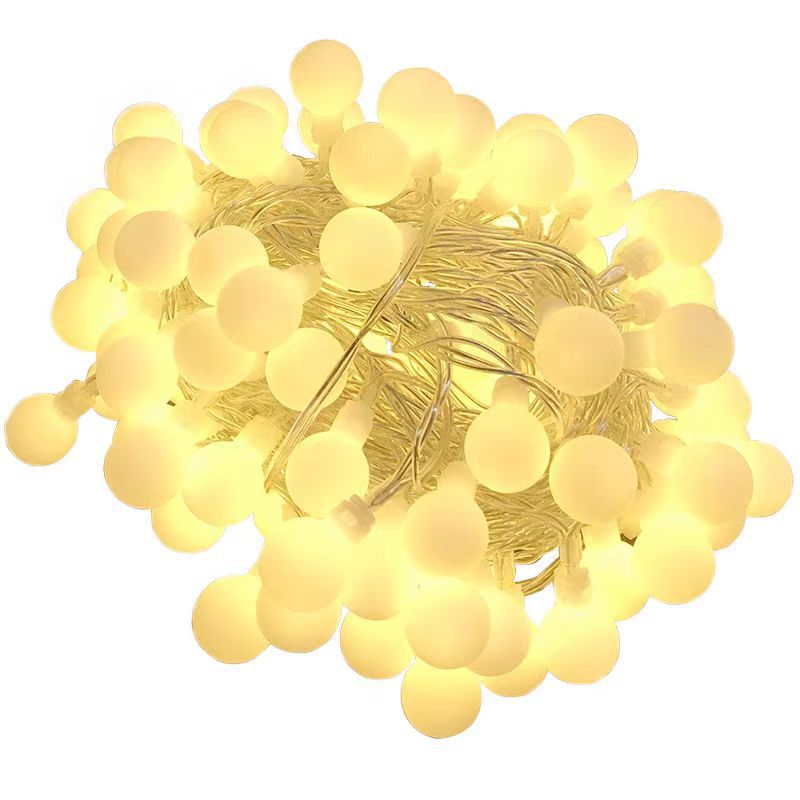 LED-Lichterkette mit Kugeln für stimmungsvolle Dekoration