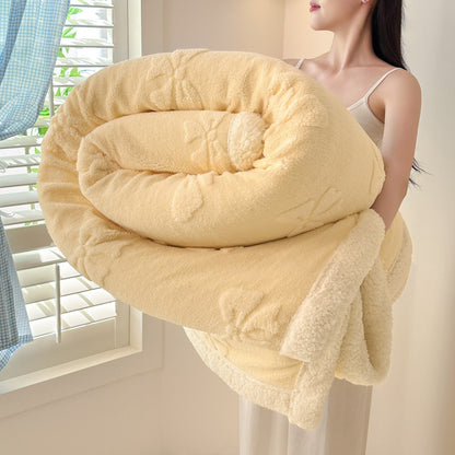 Doppellagige Jacquard-Kuscheldecke mit Lammfleece-Optik