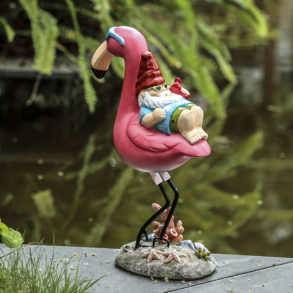 Brehn | Flamingo chillende Gartenzwerg-Statue