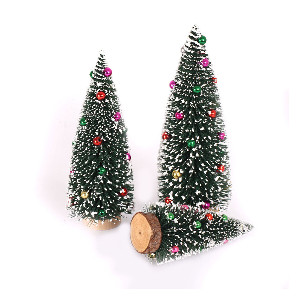 Mini-Weihnachtsbaum mit Beflockung und Perlen