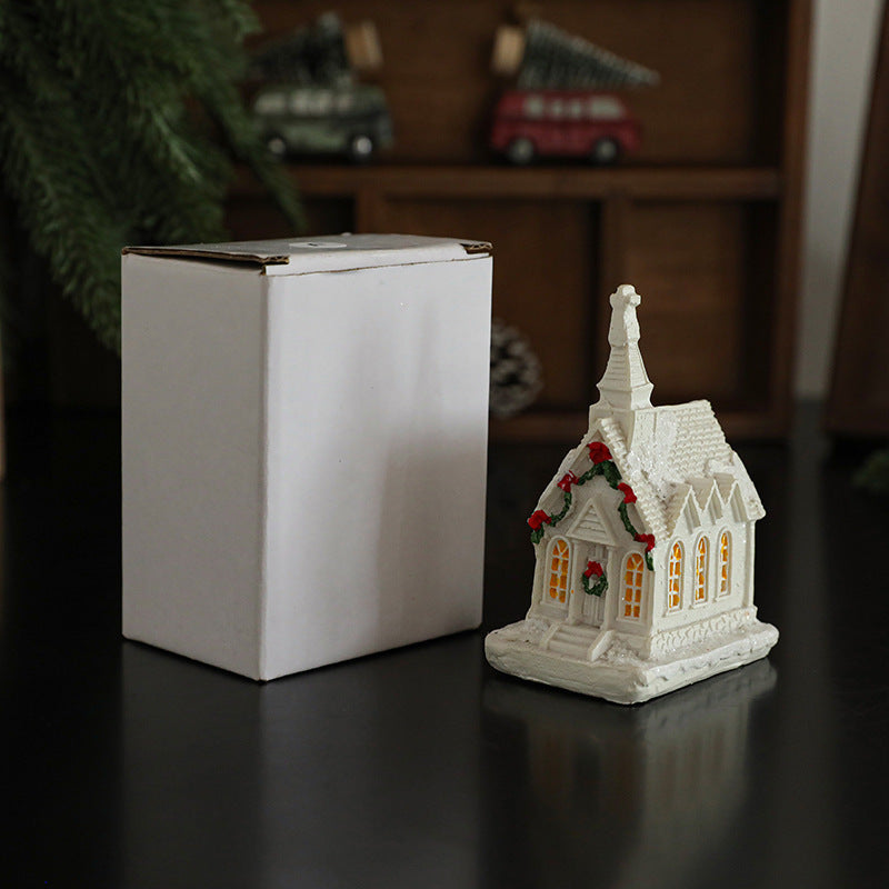 Beleuchtetes Miniatur-Schneehaus aus Kunstharz