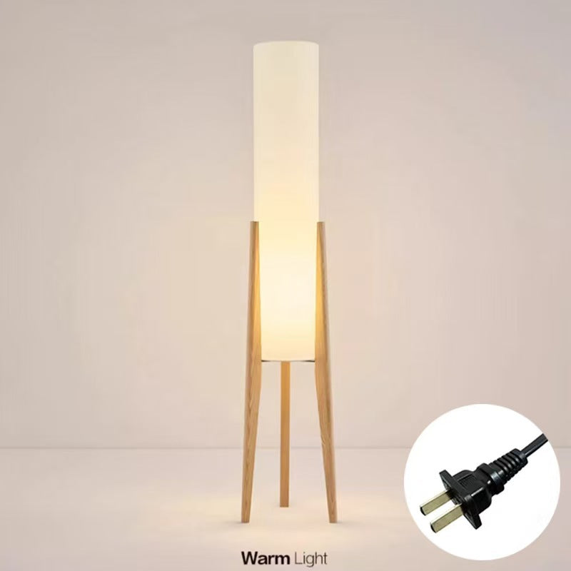 Vintage LED-Stehleuchte mit Holzgestell