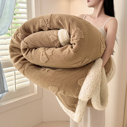 Doppellagige Jacquard-Kuscheldecke mit Lammfleece-Optik