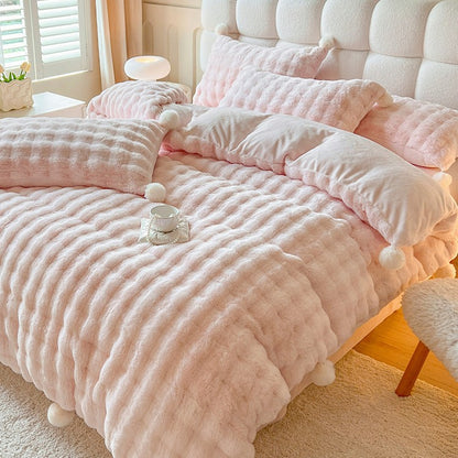 Flauschiges Milchfaser-Fleece Bettwäsche-Set mit Pompons