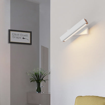Moderne LED-Wandleuchte, schwenkbar
