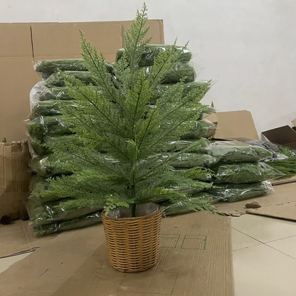 Künstlicher Norfolk-Tannenbaum im Korb, 45-120 cm