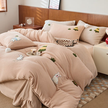 4-teiliges Milchfleece-Bettwäsche-Set mit Stickerei
