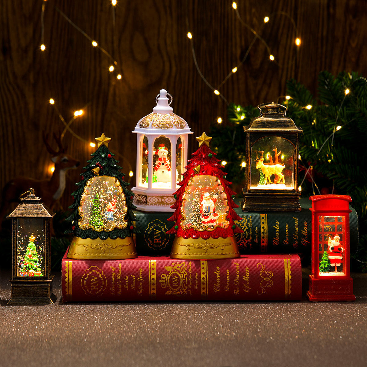 Dekorative LED-Laterne mit weihnachtlichen Motiven
