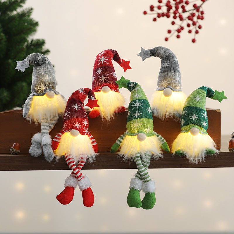 Weihnachts-Wichtelfigur mit LED-Beleuchtung und Sternenmütze