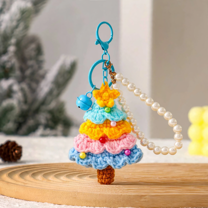 Gehäkelter Mini-Weihnachtsbaum-Anhänger