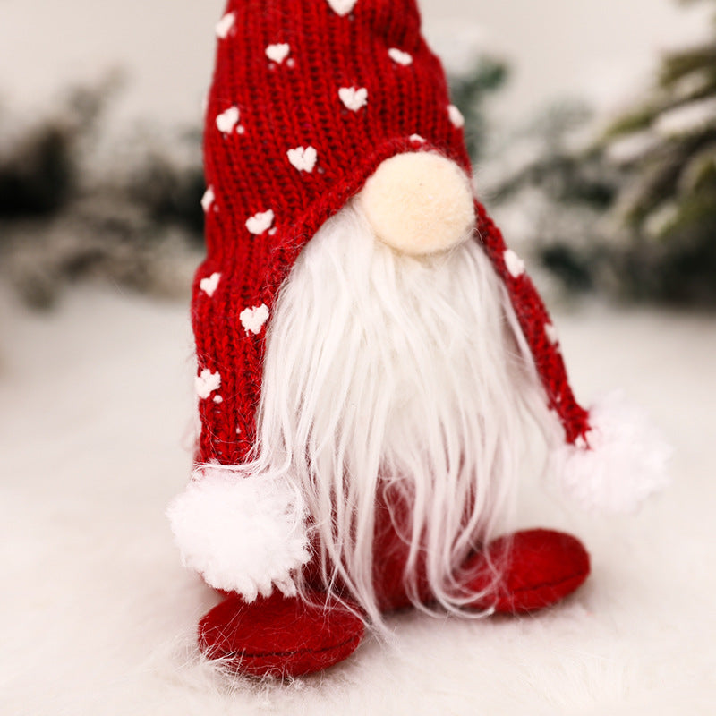 Sitzende Weihnachts-Wichtelfigur mit Strickmütze