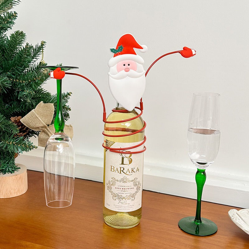 Weihnachtliche Weinflaschenhalter aus Metall