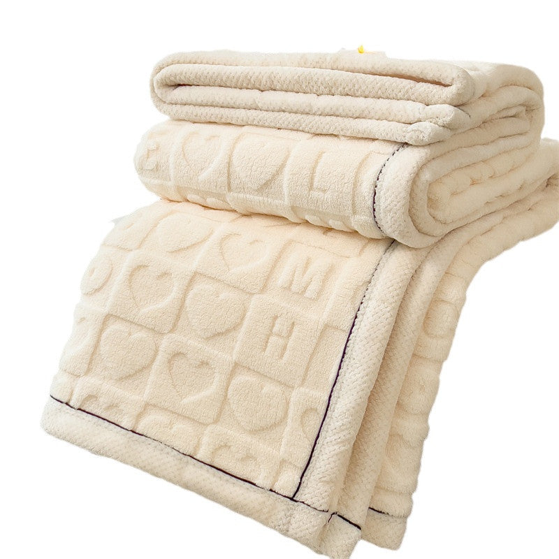 Flauschige Wohndecke mit Herz-Muster, beidseitig verdickt