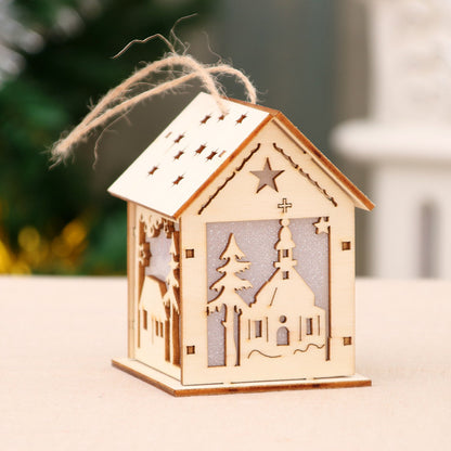 Beleuchtetes Holz-Weihnachtshaus, dekorativ
