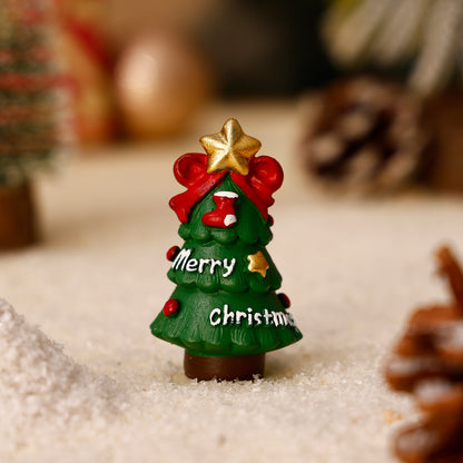 Dekorative Weihnachtsfiguren aus Kunstharz