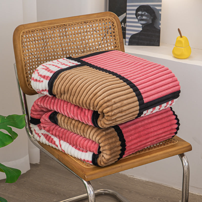 Moderne Flanelldecke mit geometrischem Karomuster