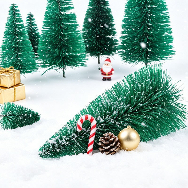 Miniatur-Weihnachtsbaum mit Schnee-Optik