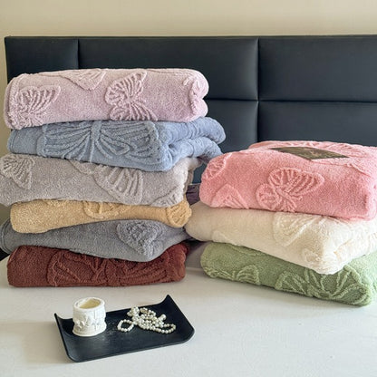 Elegante Flanell-Decke mit Schmetterlings-Jacquard