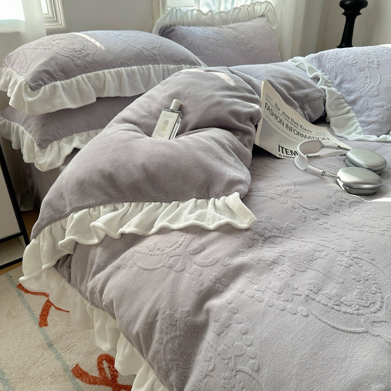 Flauschiges Milchfaser-Fleece Bettwäsche-Set mit Spitzenbesatz