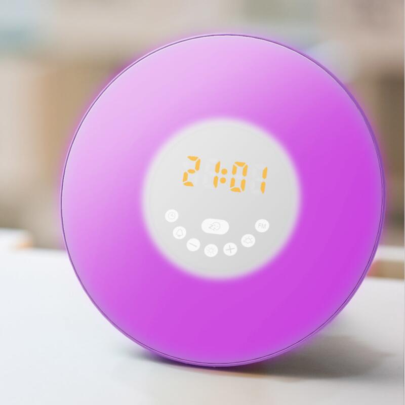 Intelligenter Wecker mit Licht und FM-Radio