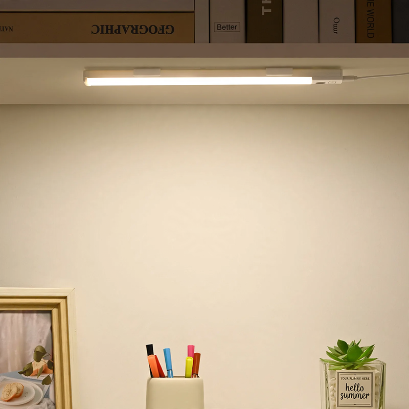 Vollspektrum-LED-Lichtleiste für Schreibtisch und Wohnheim