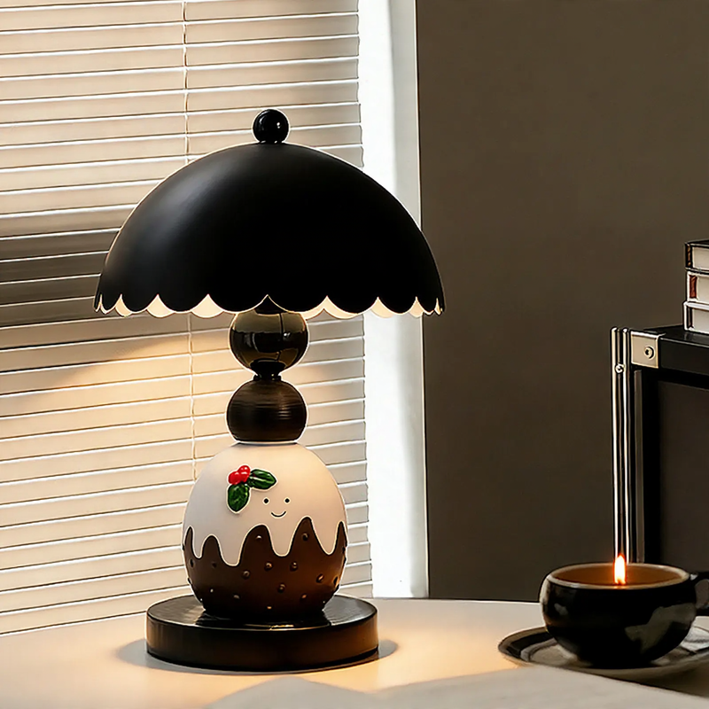 Eistüten-Tischlampe Cartoon-Design