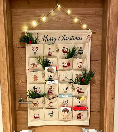 Weihnachts-Adventskalender aus Stoff zum Aufhängen