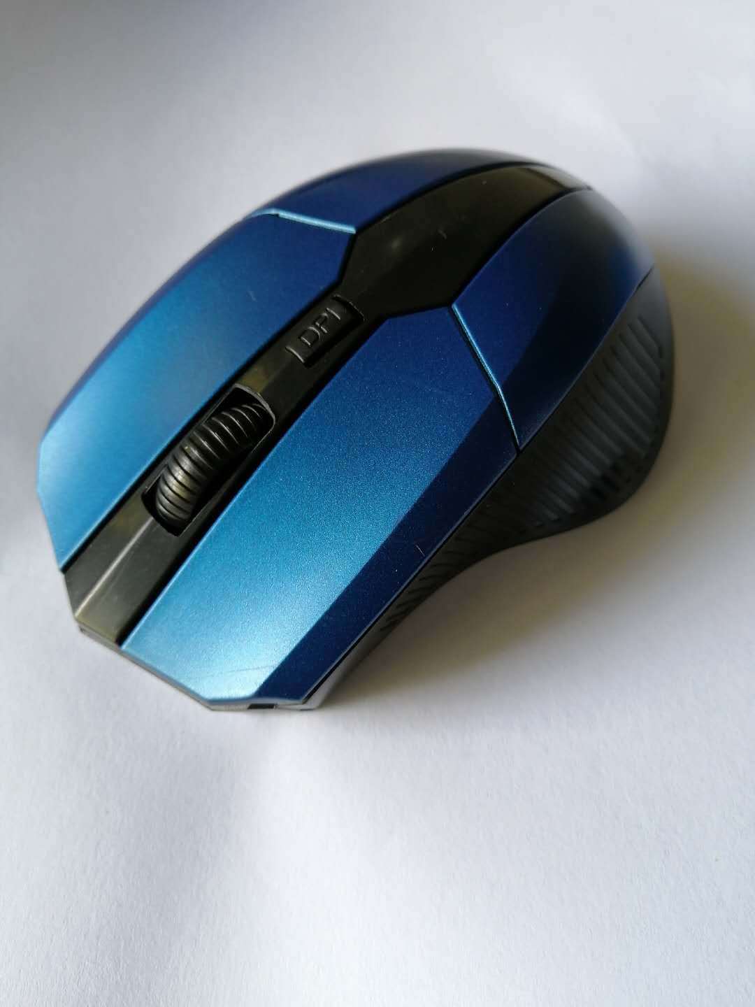 Ergonomische Wireless-Maus Brehn