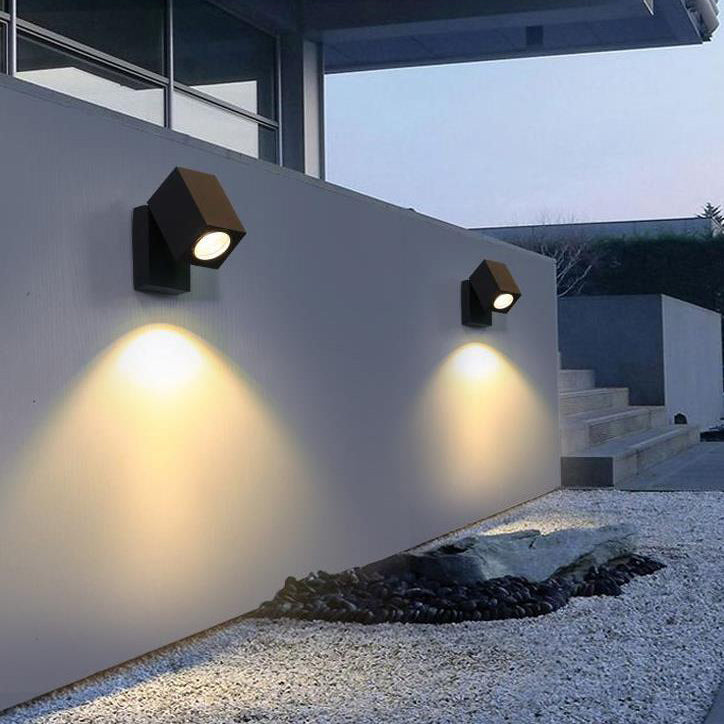 Moderne, wasserdichte, quadratische LED-Wandleuchte für den Außenbereich mit verstellbarem Winkel