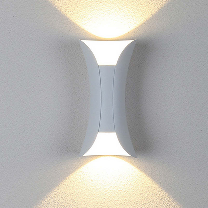 Wetterfeste LED-Aluminium-Wandleuchte für Outdoor-Eleganz