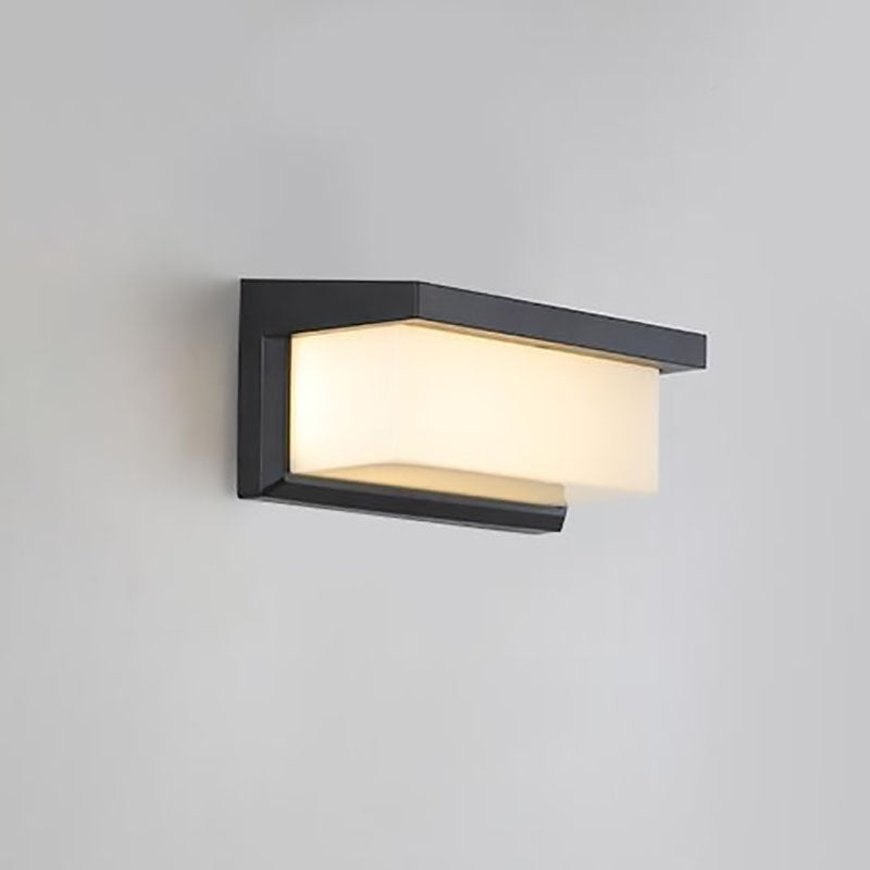 Moderner minimalistischer solarbetriebener rechteckiger PC-LED-Außenwandlampen für den Außenpatio | Brehn