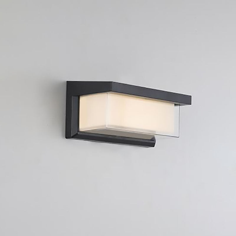 Moderner minimalistischer solarbetriebener rechteckiger PC-LED-Außenwandlampen für den Außenpatio | Brehn