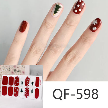 Kunstvolle Weihnachtsnagelkunst Brehn