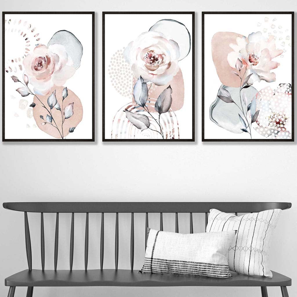 Abstrakte Kunstdrucke mit Blumen in Rosa und Grau