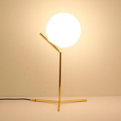Moderne Tischlampe