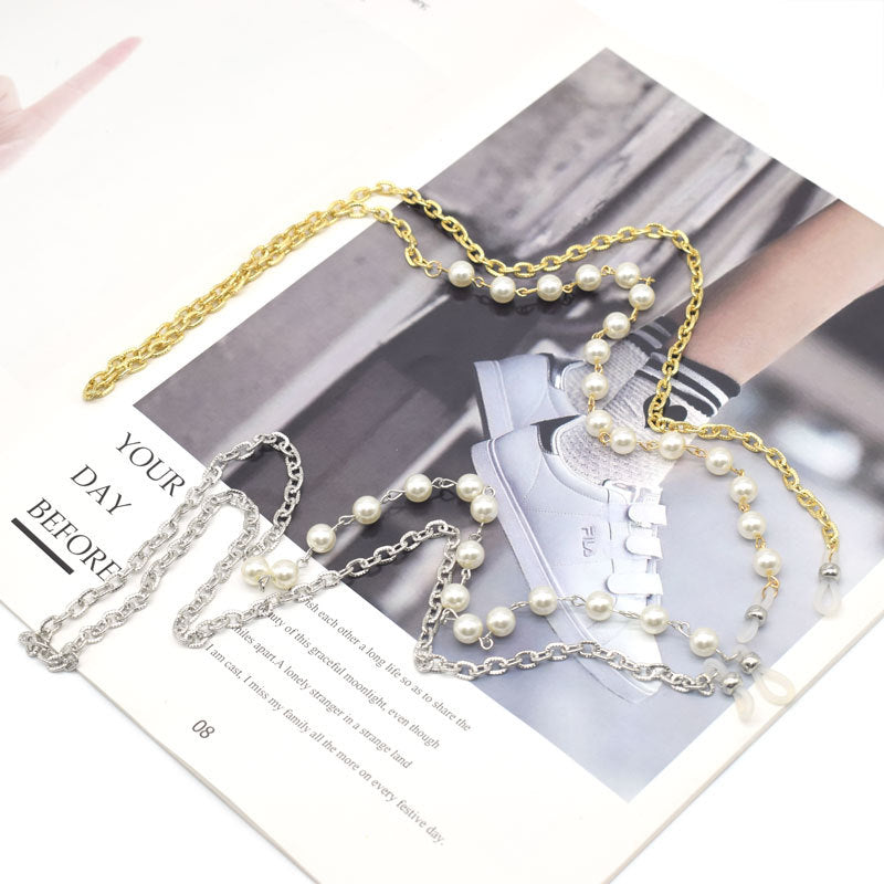 Elegante mit Perlen verzierte Brillekette Brehn