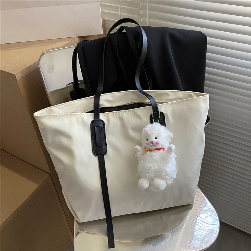 Charmantes Plüschbär Schlüsselanhänger Tote Bag
