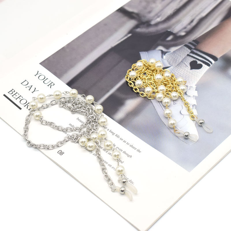 Elegante mit Perlen verzierte Brillekette Brehn