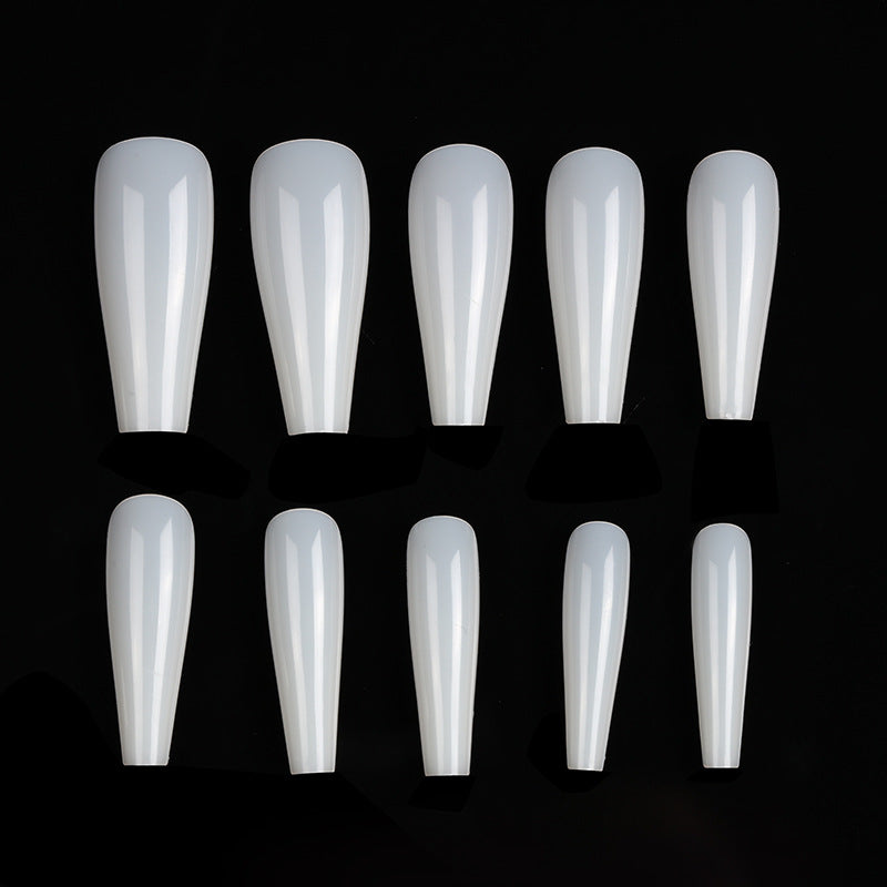 Kunst-Nagelspitzen Brehn