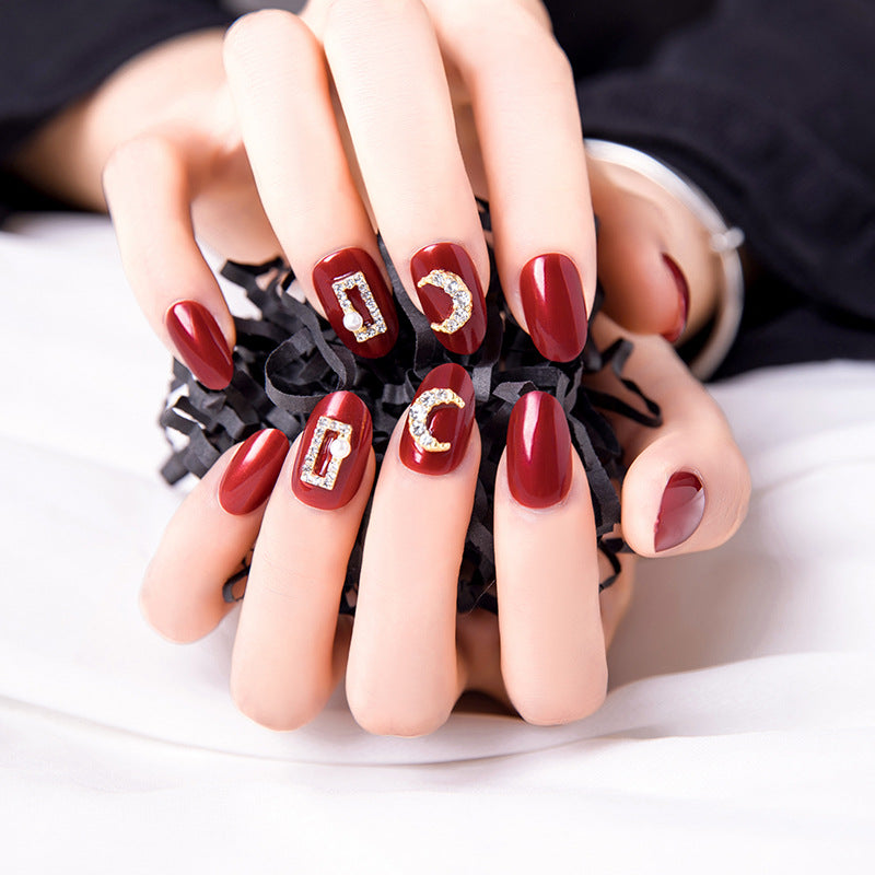 Elegante Dekorative Press-On Nagelspitzen Brehn