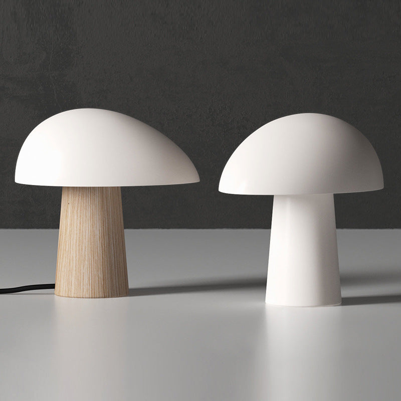 Designer Pilz Tischlampe