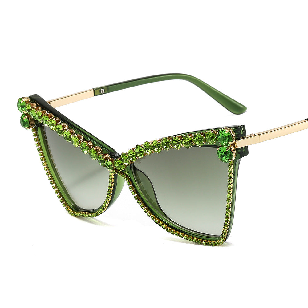 Damen extravagante Oversize-Sonnenbrille mit Schmucksteinen Brehn