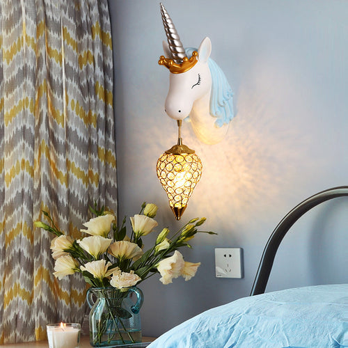 Brehn | Resin Eenhoorn Wandlamp Cartoon Enkel-Lamp Wandverlichting Fixture met Kristallen Kap