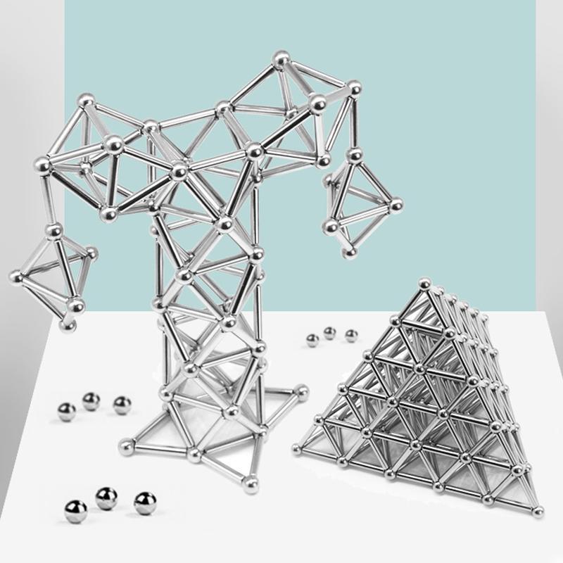 DIY-Set aus Magnetkugeln und -stäben