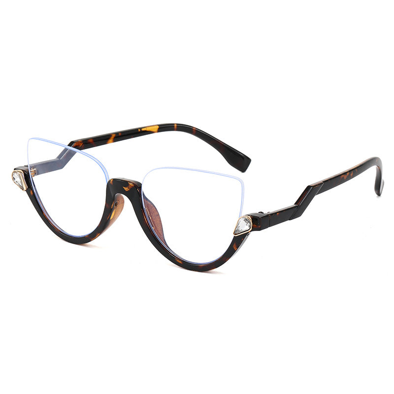 Damen Cat-Eye Sonnenbrille mit glamourösen Steinakzenten Brehn